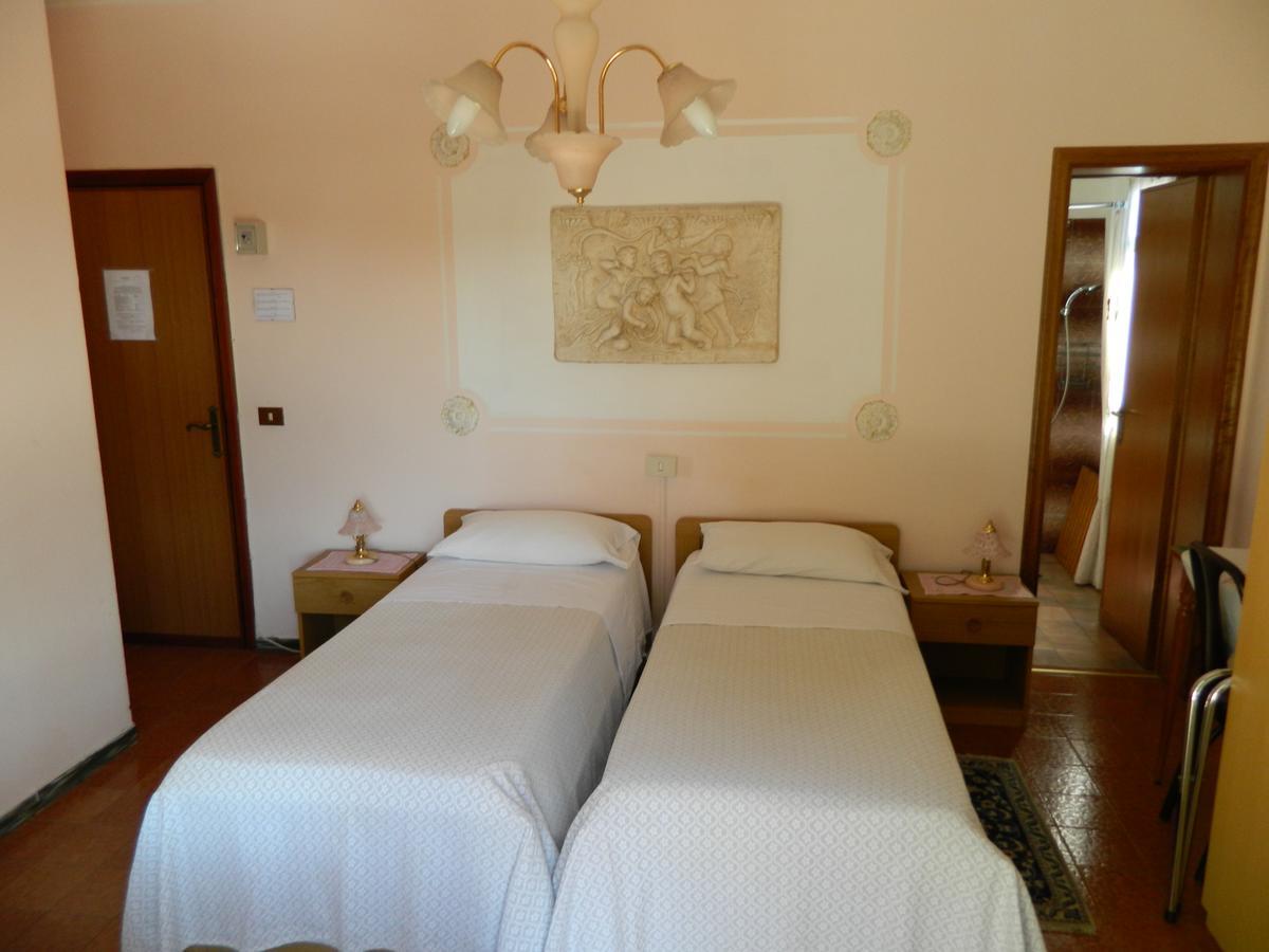 B&B Casa Fedora Montecatini Terme Bagian luar foto